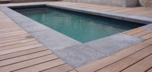 Angle carré pour margelles de piscine Rouviere Collection
