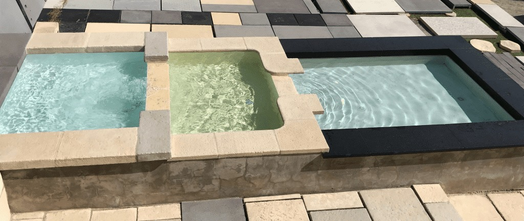 Gard-exposition-piscine-béton-ciré-margelles