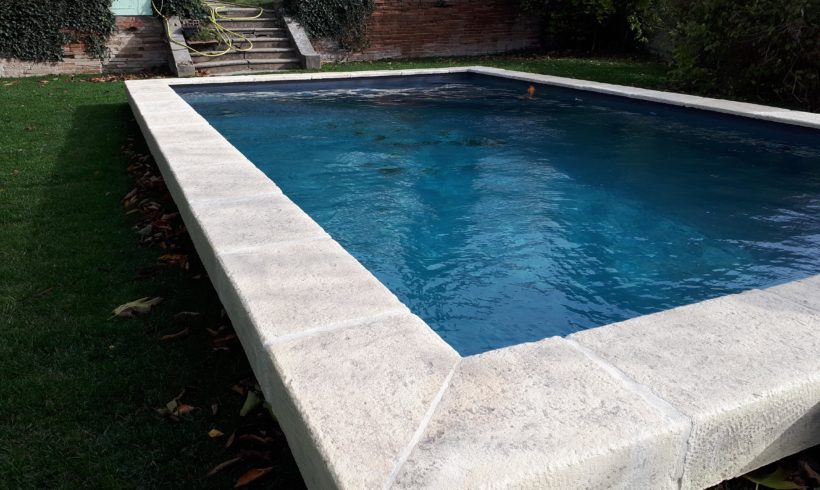 Les solutions pour les angles en tour de piscine